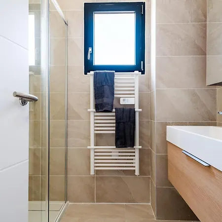 La Perle Neuve, Proche Gare, Comedie, Et Tramway 빌라